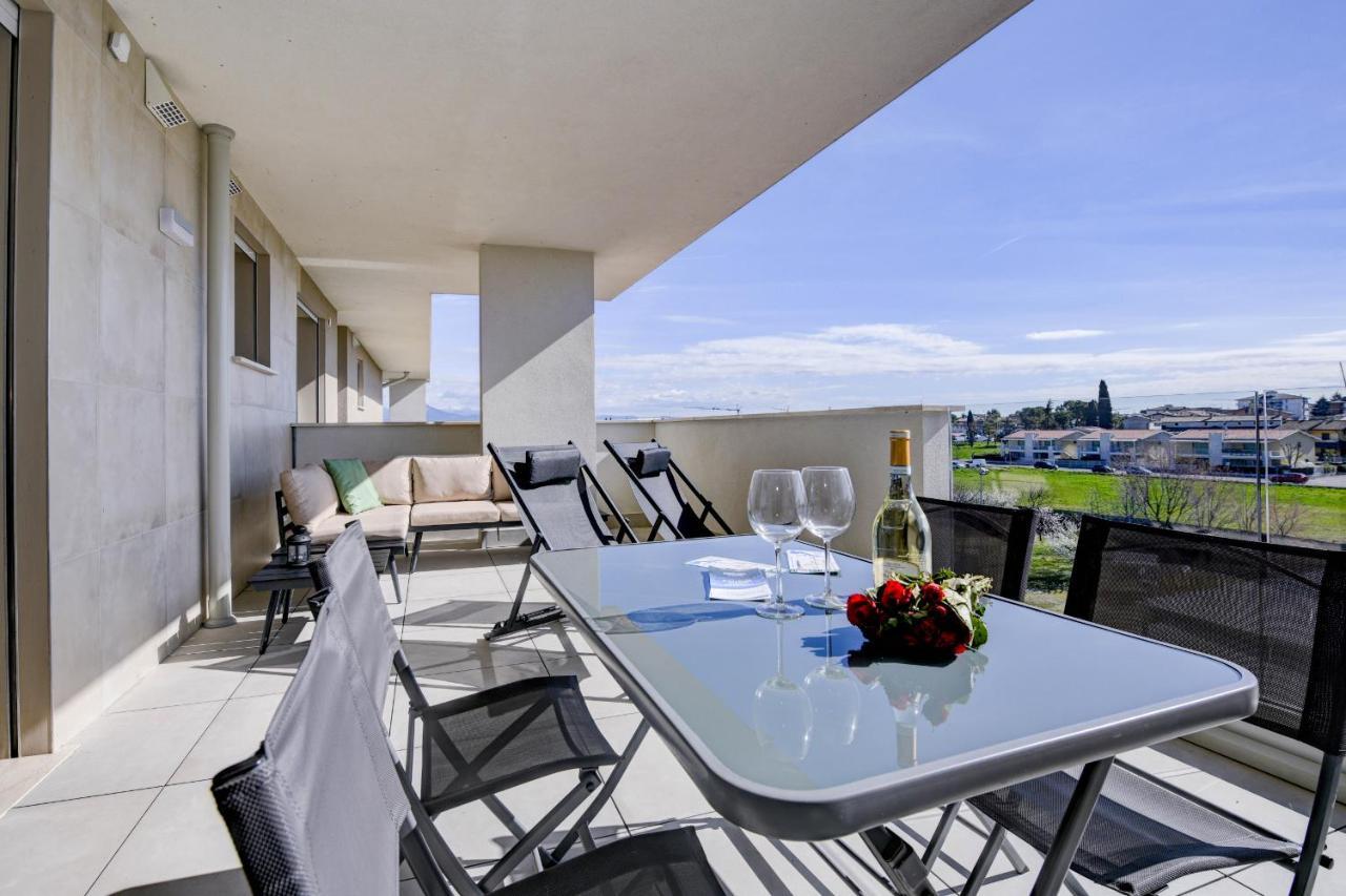 Opalia Residence - Garda Lake Lifestyle Apartment Peschiera del Garda Exterior foto